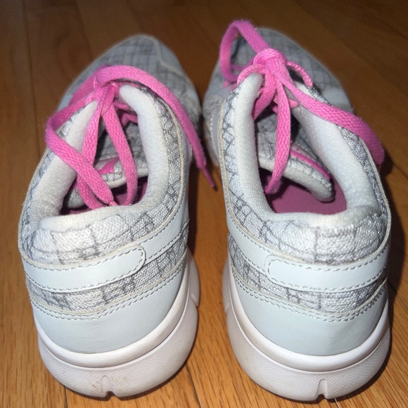 Ladies Nike Sneakers Size 7 - Picture 5 of 6